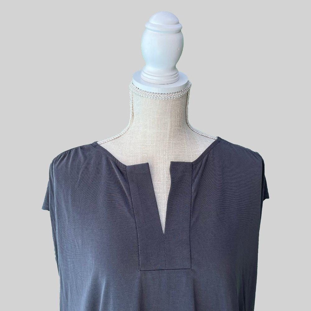 Loft Gray Cap Sleeve Split Neck Tee